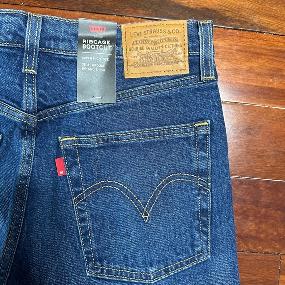 NWT.  Classic Rib Cage Boot Cut - Picture 6 of 6